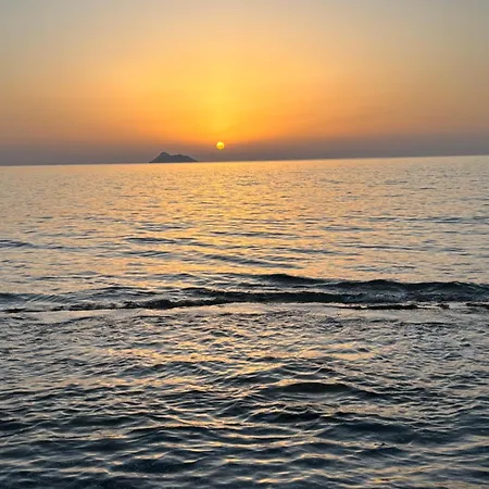 אתר קמפינג Yurt Kalamaki Seaside Glamping