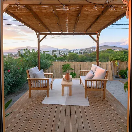 캠프장 Yurt Kalamaki Seaside Glamping